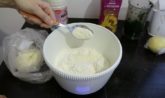 Muffin salati con spinaci e formaggio