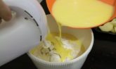 Muffin salati con spinaci e formaggio