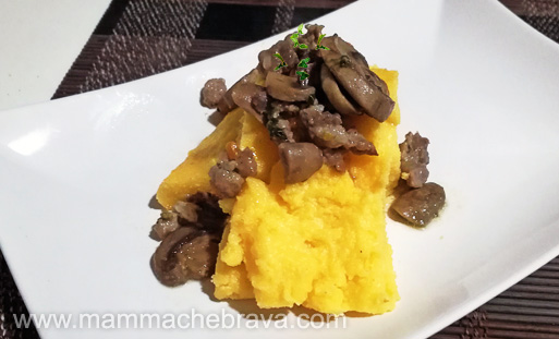 polenta funghi e salsicce